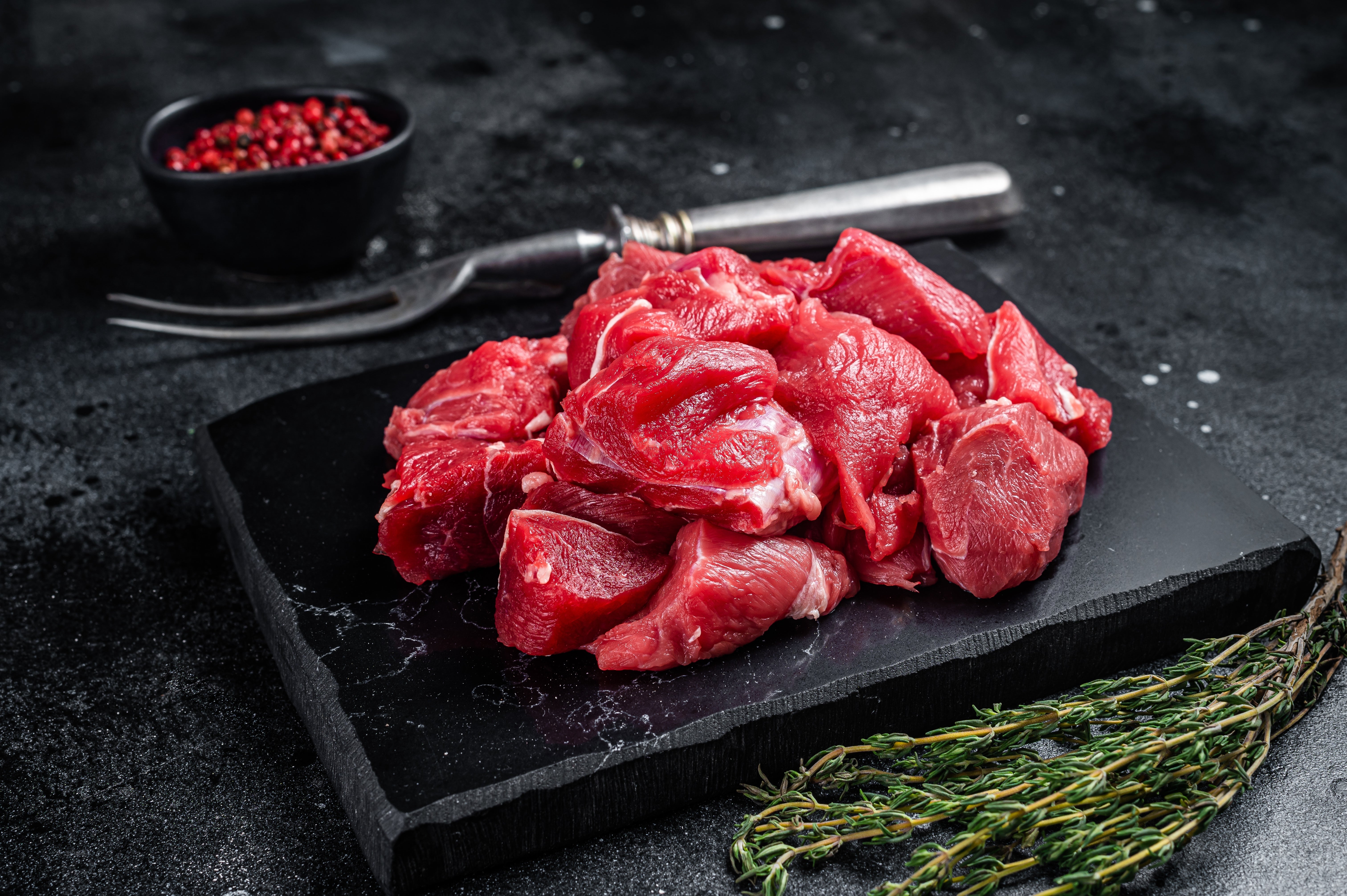 Mutton Leg Bone Less Halal Mutton Leg Boneless Diced – DesiMe